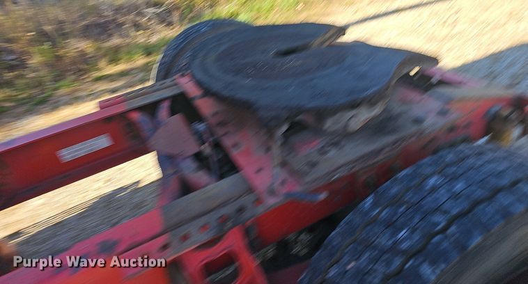 image for item OG9546 1995 International 9200  semi truck