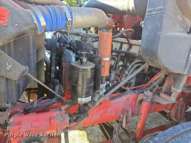 image for item OG9546 1995 International 9200  semi truck