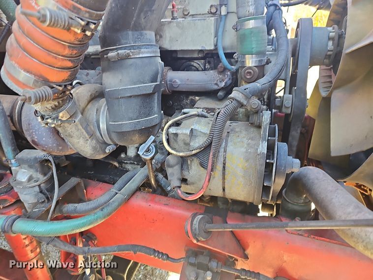 image for item OG9546 1995 International 9200  semi truck