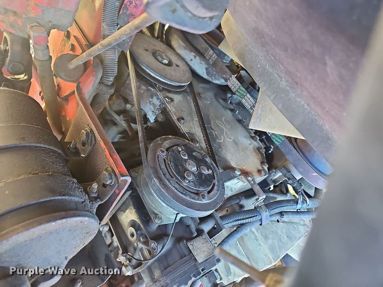 image for item OG9546 1995 International 9200  semi truck