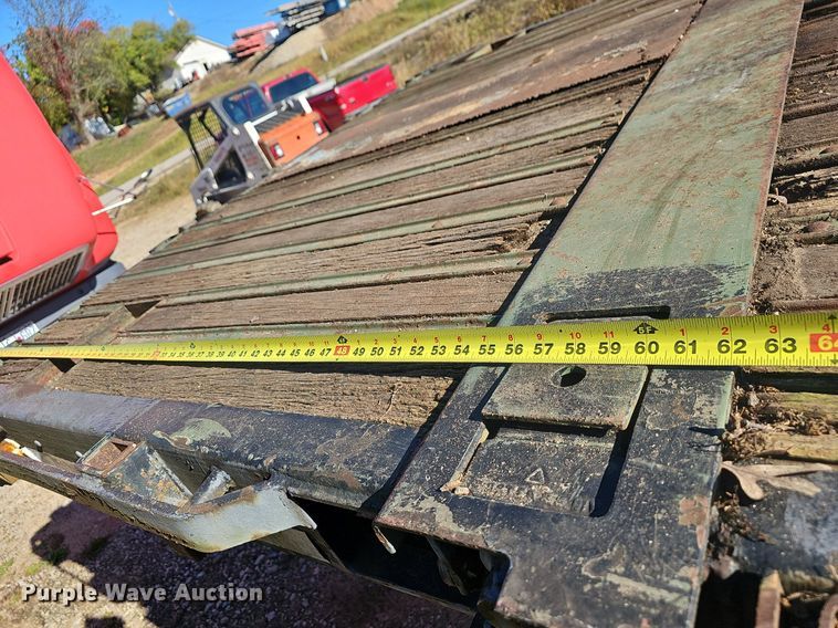 image for item OG9547 1995 Shop built  flatbed trailer