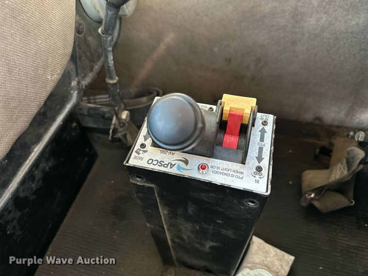 image for item OK9026 2007 Peterbilt 378  semi truck