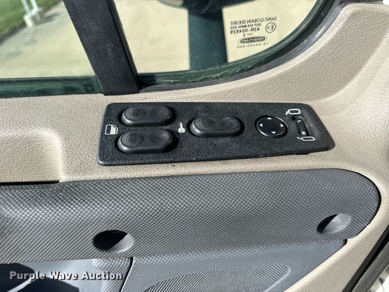 image for item OK9033 2016 Freightliner Cascadia Evolution  semi truck