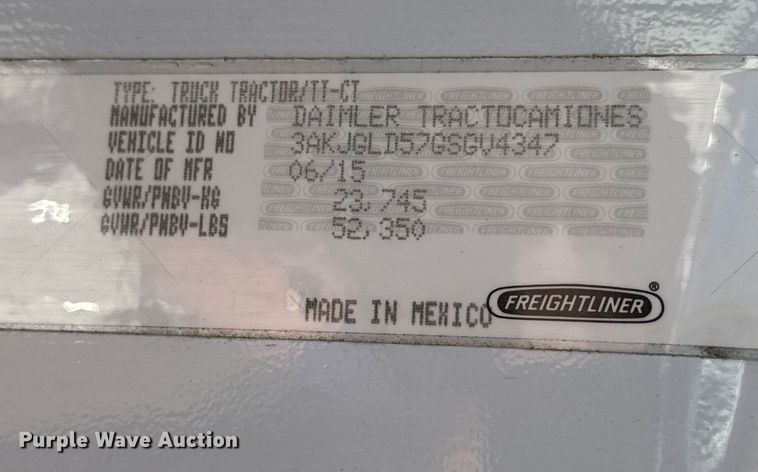 image for item OK9033 2016 Freightliner Cascadia Evolution  semi truck