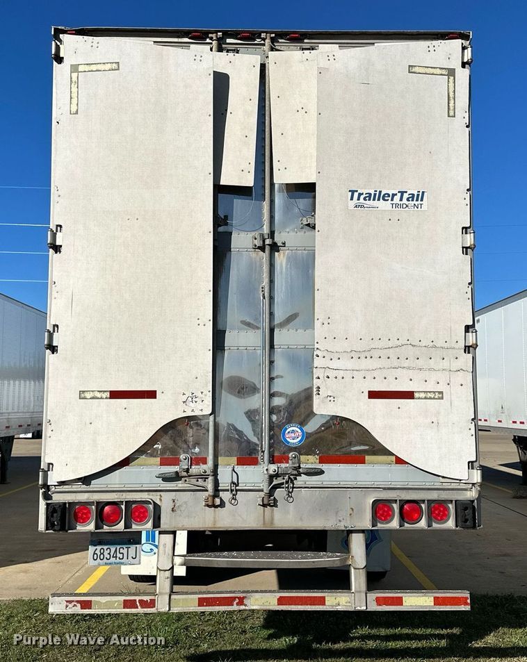 image for item OK9035 2006 Utility 3000R  Refrigerated Van Trailer