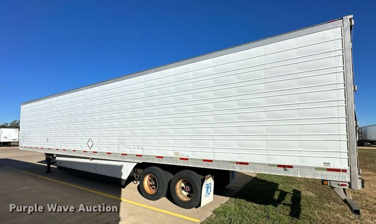 image for item OK9035 2006 Utility 3000R  Refrigerated Van Trailer