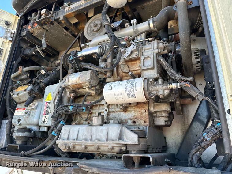 image for item OK9035 2006 Utility 3000R  Refrigerated Van Trailer