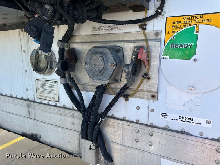 image for item OK9035 2006 Utility 3000R  Refrigerated Van Trailer