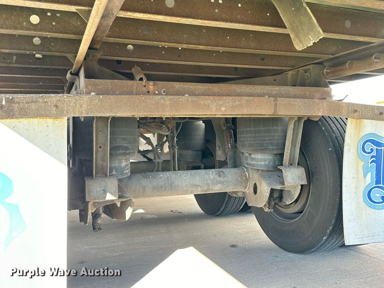 image for item OK9035 2006 Utility 3000R  Refrigerated Van Trailer