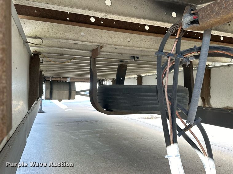 image for item OK9035 2006 Utility 3000R  Refrigerated Van Trailer