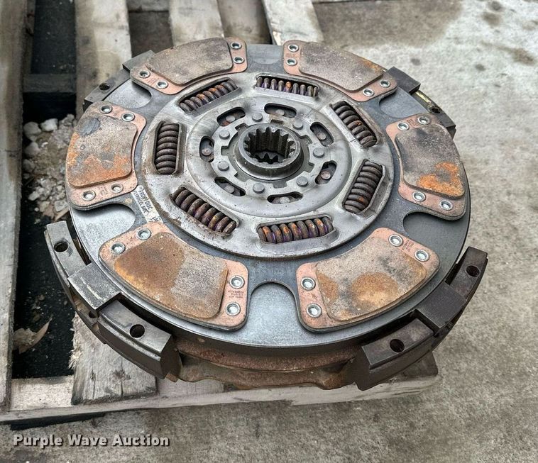 image for item OK9095 Eaton Fuller  transmission