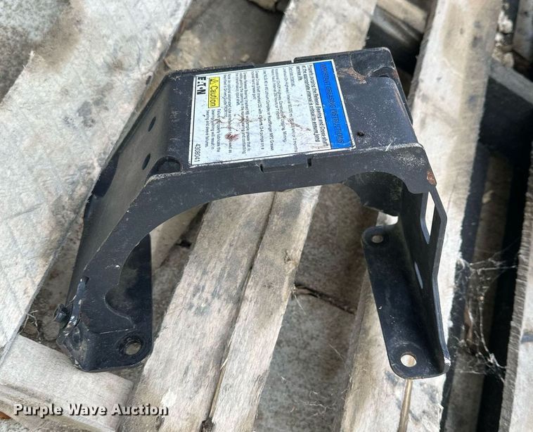 image for item OK9095 Eaton Fuller  transmission