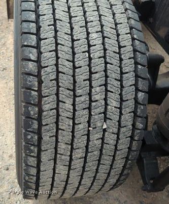 image for item OL9030 2019 Kenworth T680  semi truck