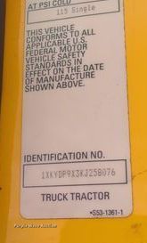 image for item OL9030 2019 Kenworth T680  semi truck