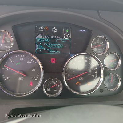 image for item OL9031 2020 Kenworth T680  semi truck