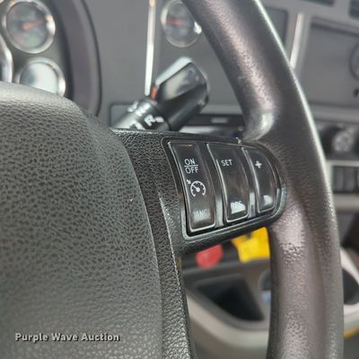 image for item OL9031 2020 Kenworth T680  semi truck