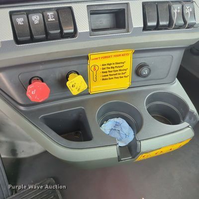 image for item OL9031 2020 Kenworth T680  semi truck