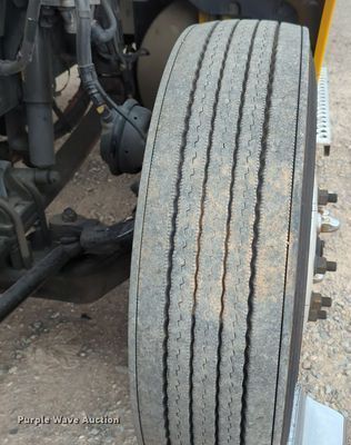 image for item OL9031 2020 Kenworth T680  semi truck