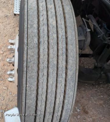 image for item OL9032 2020 Freightliner Cascadia 126  semi truck