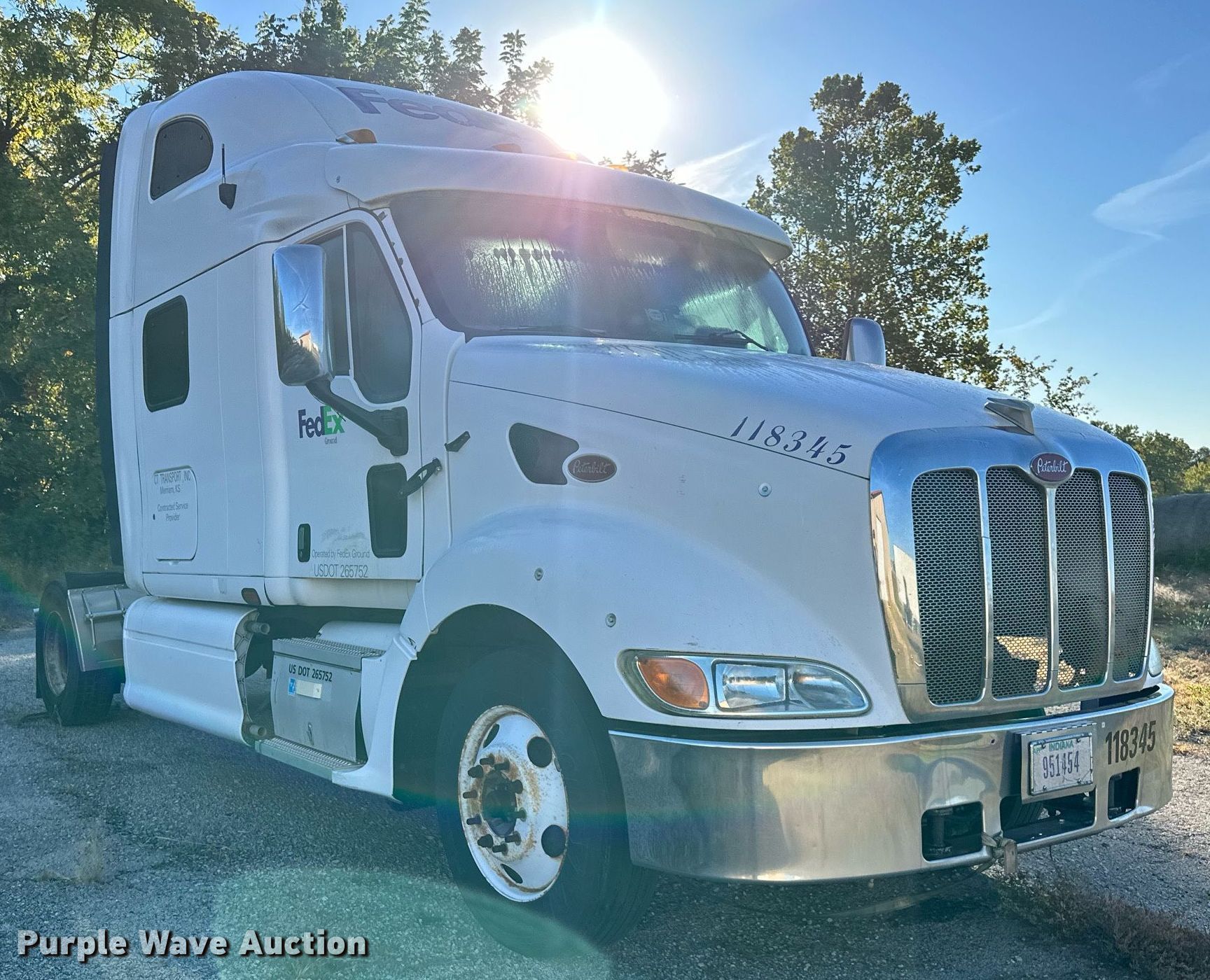 2004 Peterbilt 387 semi truck in Faucett, MO Item DW2874 for sale