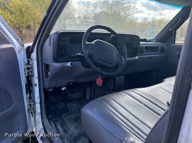 image for item DJ6386 1996 Dodge Ram 1500  pickup truck