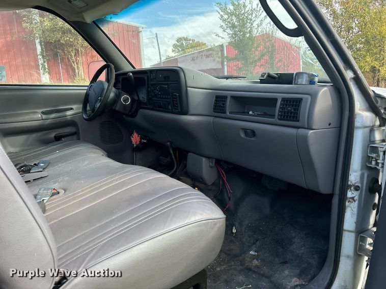 image for item DJ6386 1996 Dodge Ram 1500  pickup truck