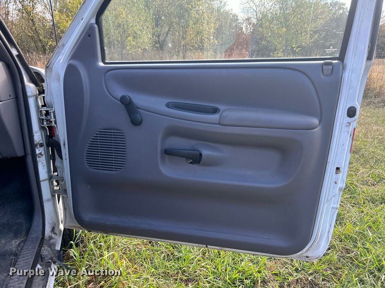 image for item DJ6386 1996 Dodge Ram 1500  pickup truck