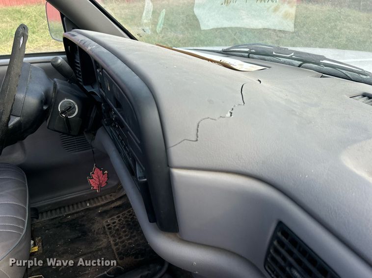 image for item DJ6386 1996 Dodge Ram 1500  pickup truck