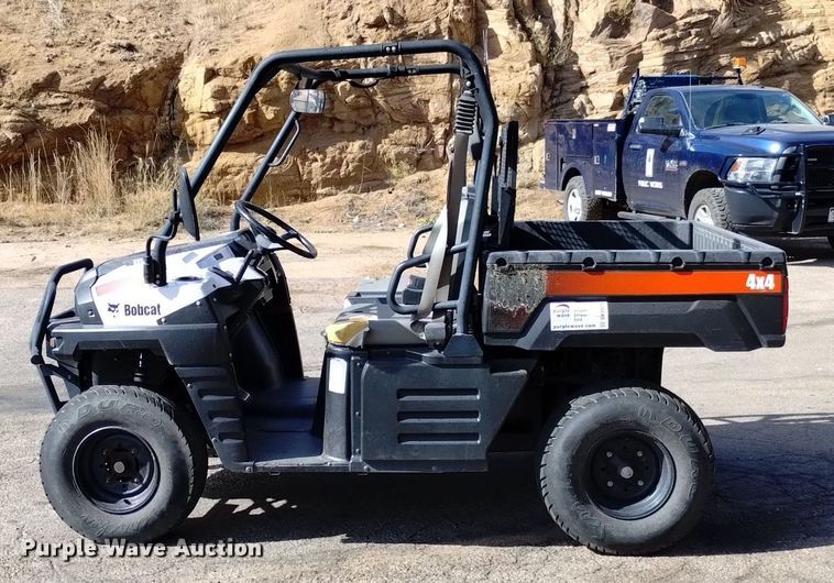 image for item DK8871 2011 Bobcat 3400  utility vehicle