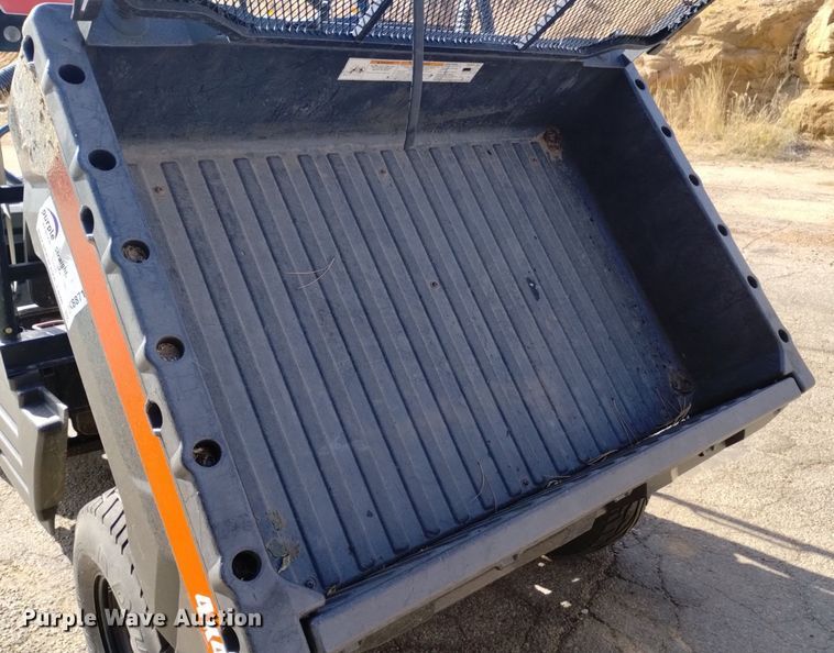 image for item DK8871 2011 Bobcat 3400  utility vehicle