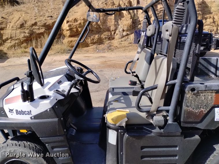 image for item DK8871 2011 Bobcat 3400  utility vehicle