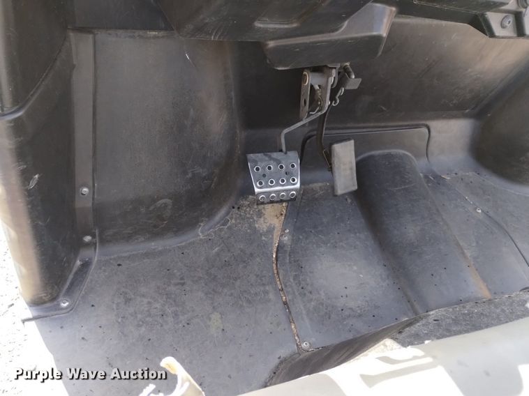 image for item DK8871 2011 Bobcat 3400  utility vehicle