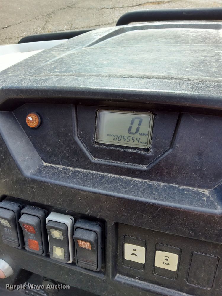 image for item DK8871 2011 Bobcat 3400  utility vehicle