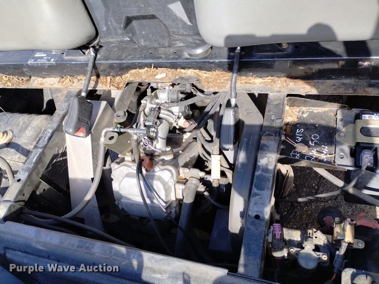 image for item DK8871 2011 Bobcat 3400  utility vehicle