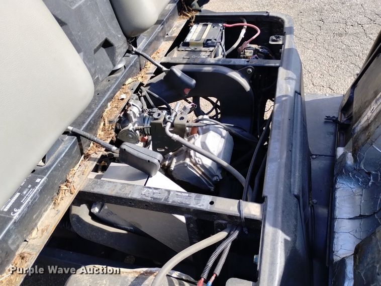 image for item DK8871 2011 Bobcat 3400  utility vehicle