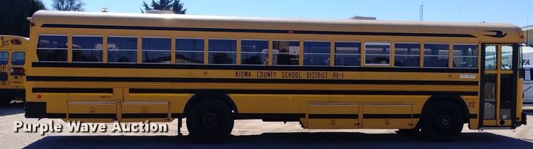 image for item DK8872 1995 Blue Bird TC2000  school bus