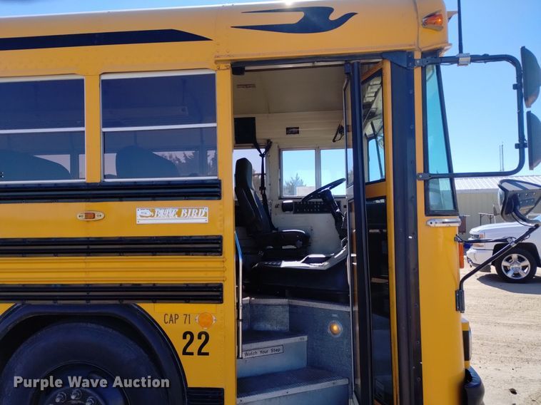 image for item DK8872 1995 Blue Bird TC2000  school bus