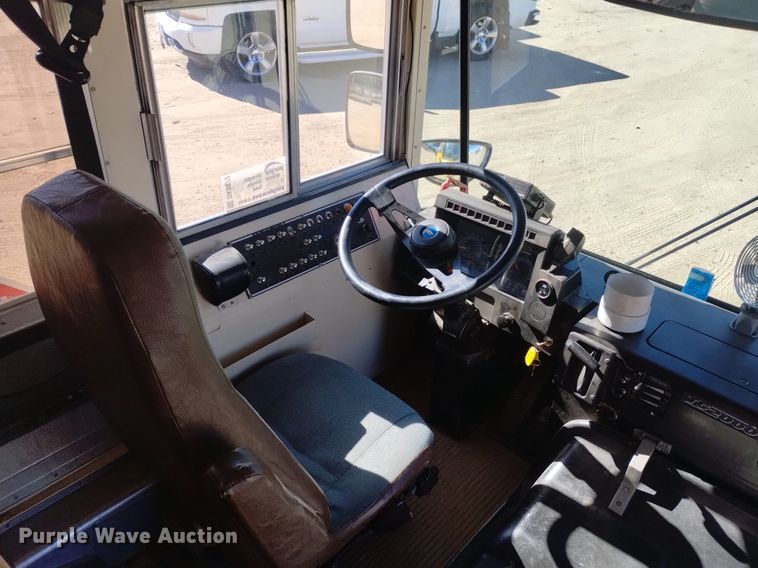 image for item DK8872 1995 Blue Bird TC2000  school bus