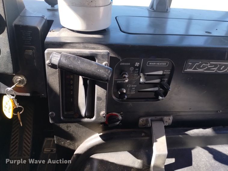 image for item DK8872 1995 Blue Bird TC2000  school bus