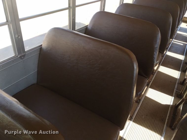 image for item DK8872 1995 Blue Bird TC2000  school bus