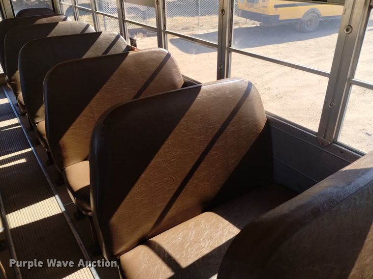 image for item DK8872 1995 Blue Bird TC2000  school bus