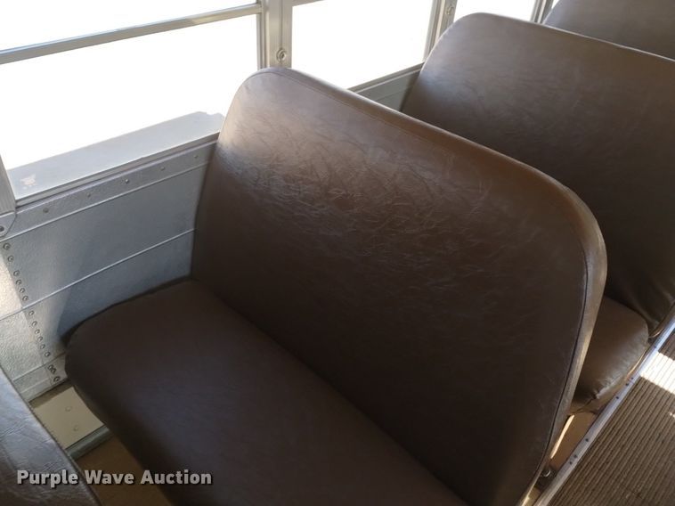 image for item DK8872 1995 Blue Bird TC2000  school bus