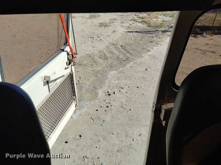 image for item DK8872 1995 Blue Bird TC2000  school bus