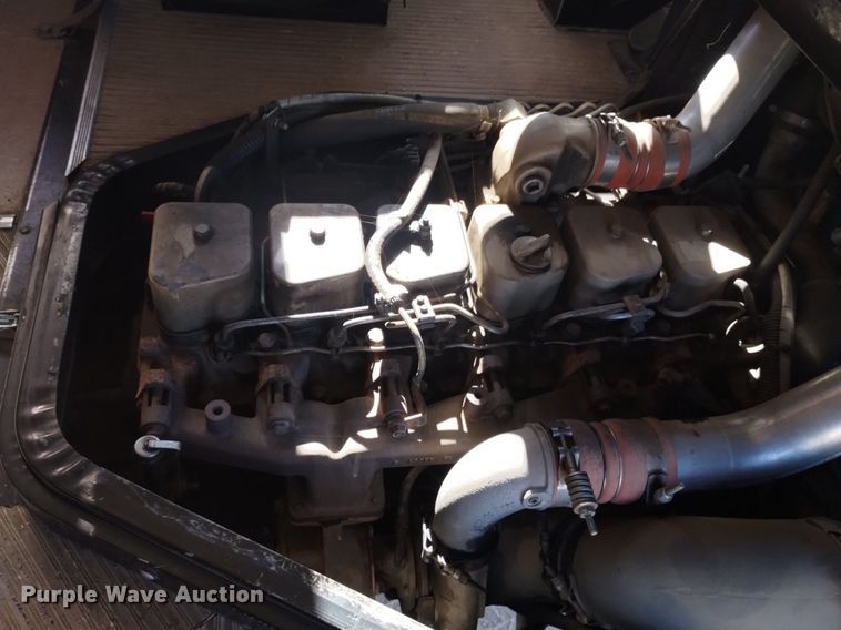 image for item DK8872 1995 Blue Bird TC2000  school bus