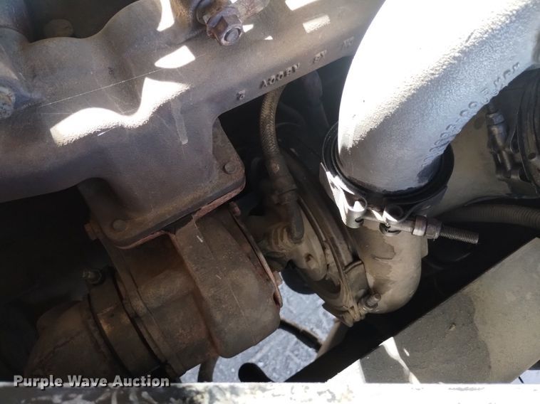 image for item DK8872 1995 Blue Bird TC2000  school bus