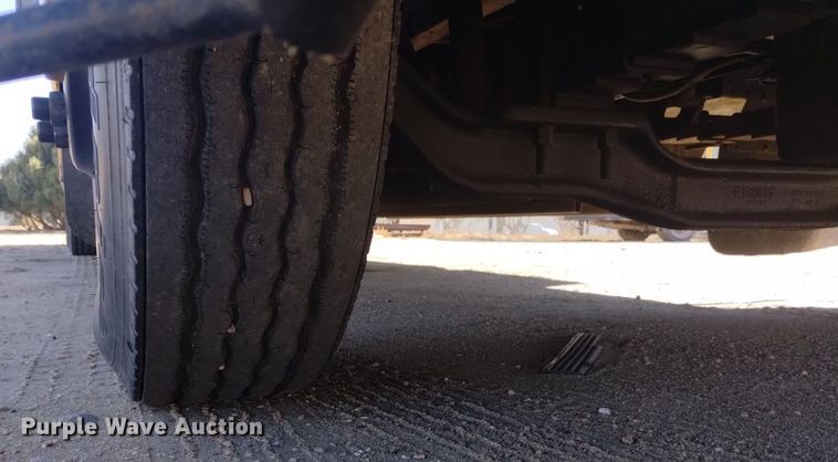 image for item DK8872 1995 Blue Bird TC2000  school bus