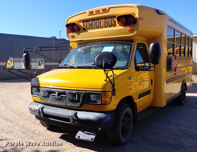 image for item DK8873 2003 Blue Bird  school bus