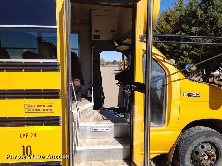 image for item DK8873 2003 Blue Bird  school bus