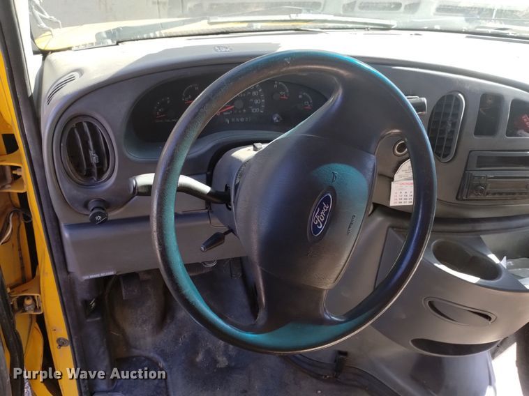 image for item DK8873 2003 Blue Bird  school bus