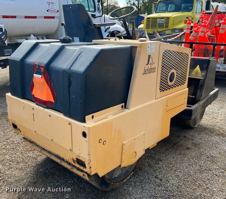 image for item DN3170 Stone AVR 4000  double drum vibratory roller